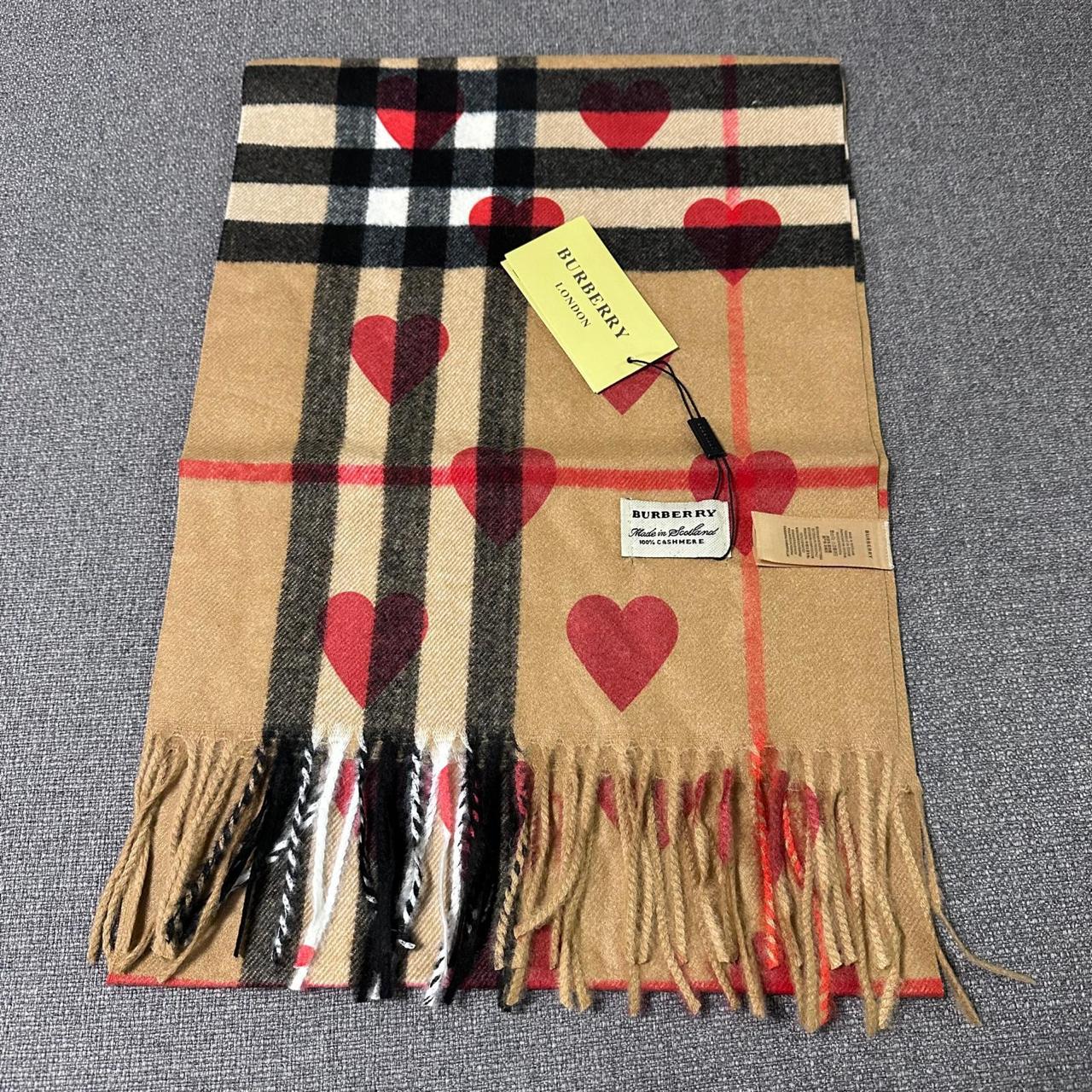Burberry Heart Print Cashmere Scarf thumbnail 3