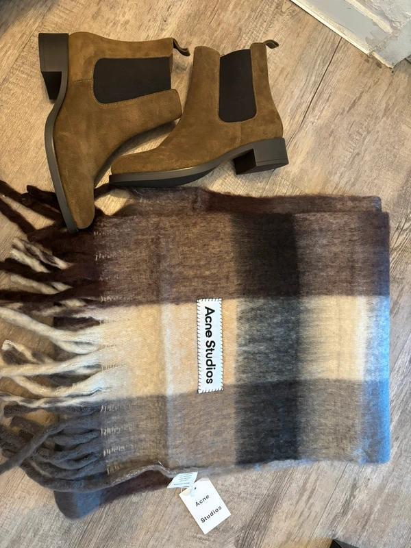 Acne Studios Brown Checked Mohair Scarf thumbnail 4